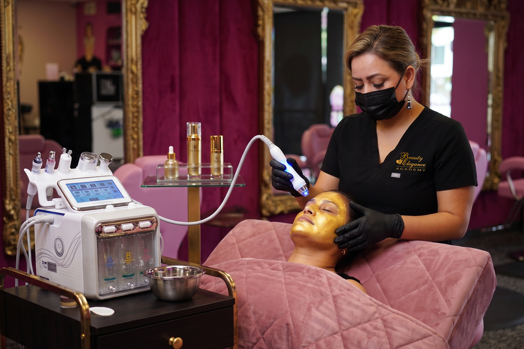 Signature Glow Treatment