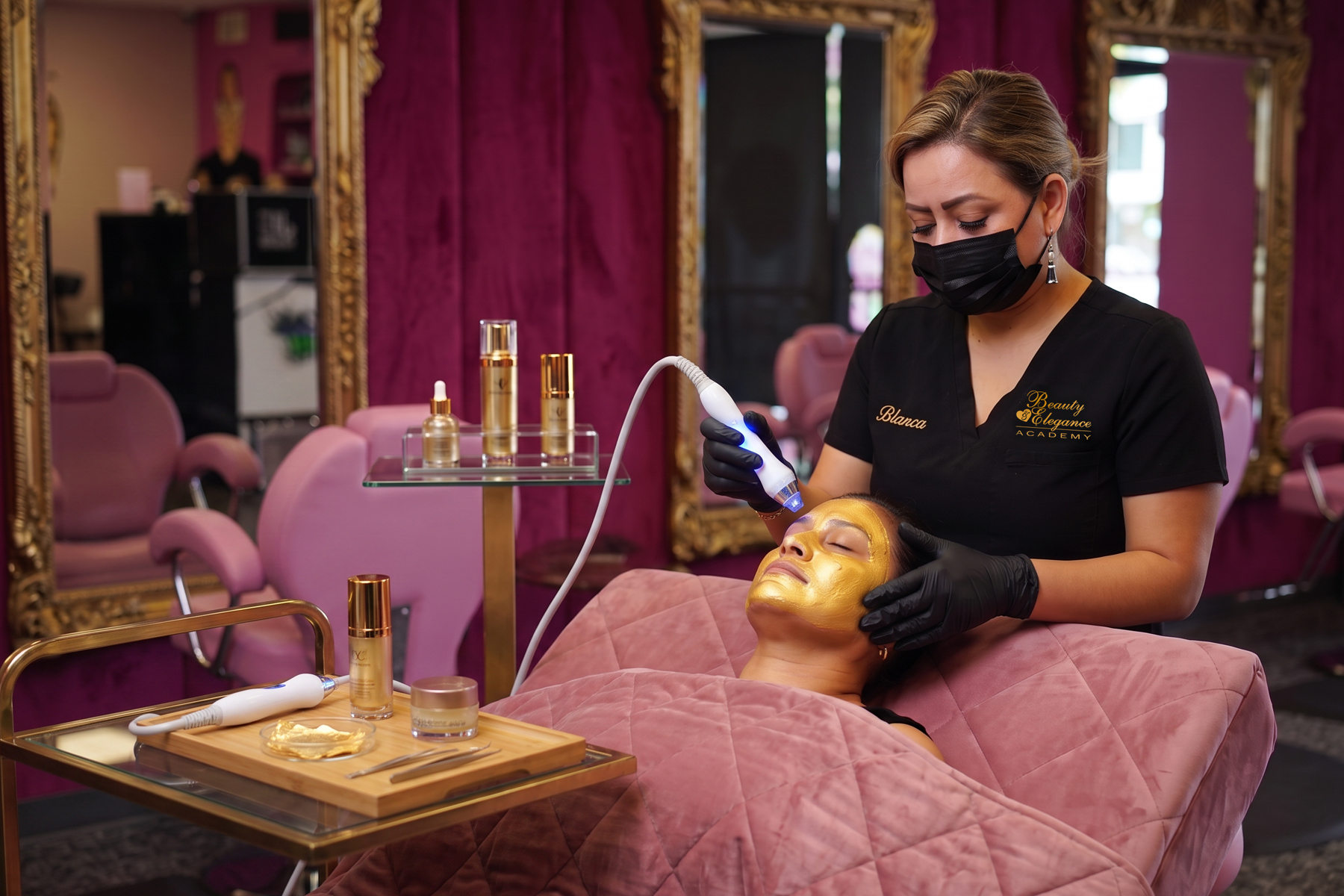 Signature Glow Treatment